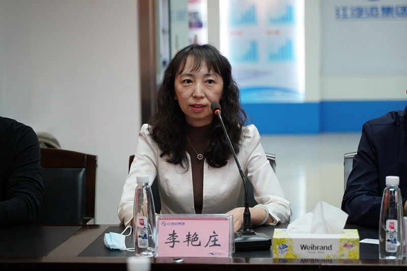 李艳庄图片.jpg